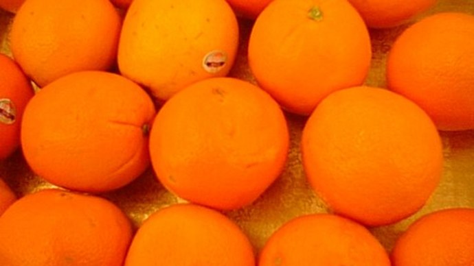 Oranžā krāsa